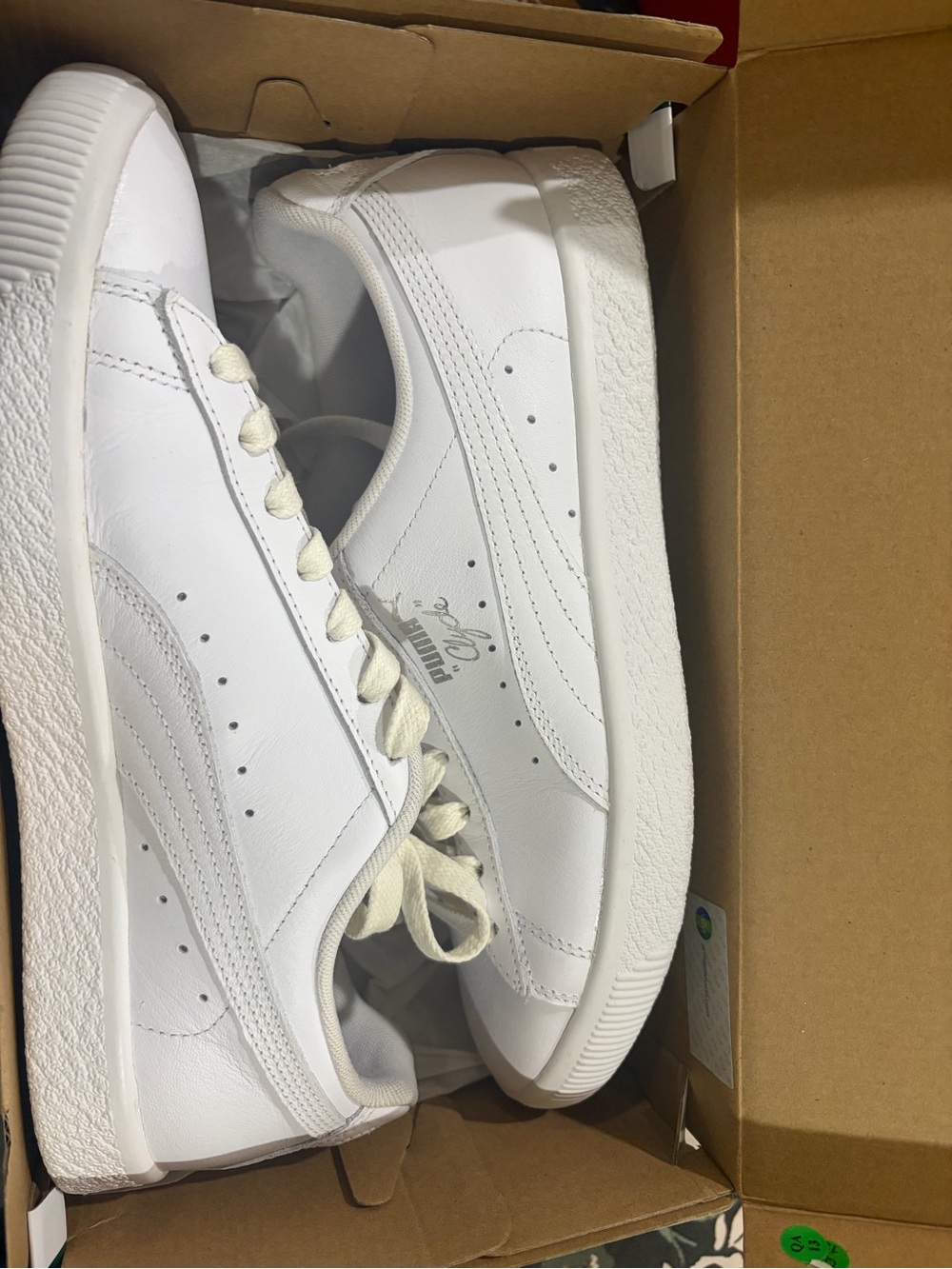 Puma Men’s White Leather Low-Top Sneakers